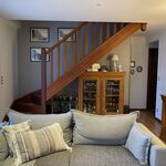 Salon coté escalier avant travaux